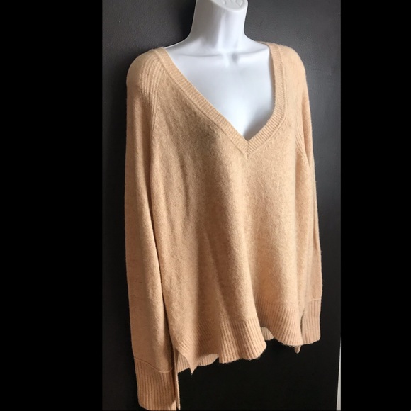 J.CREW V-Neck Sweater in Yarn Tan Beige Brown Super Soft Pullover Cozy Knit Wool - Picture 3 of 11
